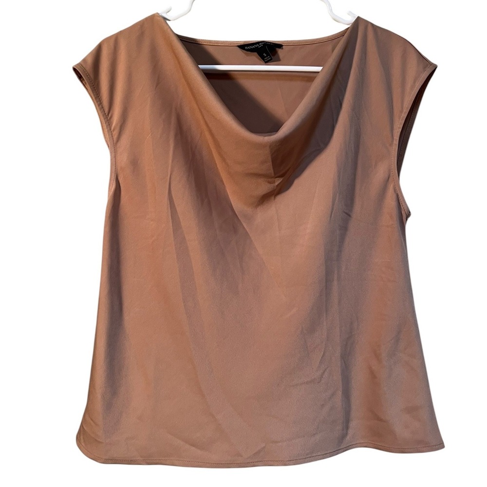 Banana Republic Womens Sz Small Sleeveless Shell Blouse Cowl Neck AfternoonLatte